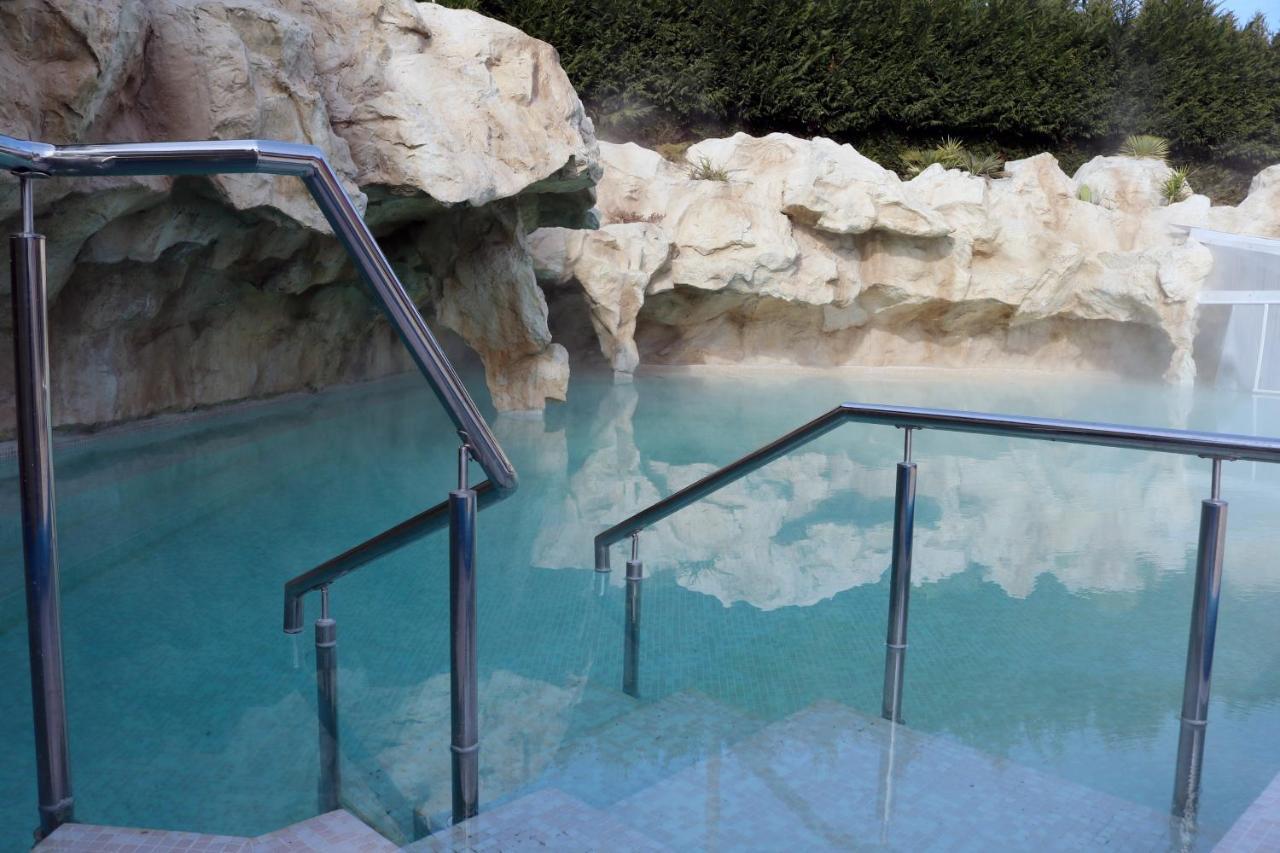 Virginia Resort & Spa - Adults Only Monteforte Irpino Esterno foto